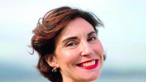 Stefania Auci apre la rassegna letteraria di Vigevano: «Il successo? Mi sorprende»