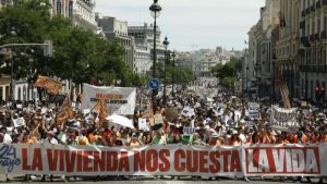 Por la vivienda, por salarios y pensiones dignas, en defensa de unos servicios públicos y de calidad, ¡construyamos la huelga general!