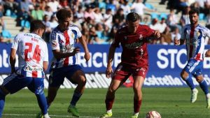 El Avilés se desmelena a domicilio: los increíbles números blanquiazules lejos del Suárez Puerta