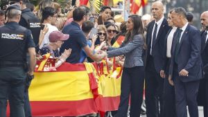 Ceuta se echa a la calle para recibir a los Reyes en una visita histórica que no borra sus problemas