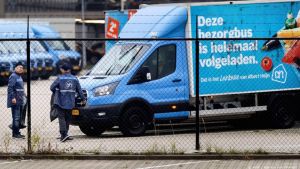 FNV: AH schendt arbeidsvoorwaarden distributiecentrummedewerkers