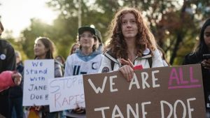 Cornell schort evenementen op om onderzoek naar studentenkorpsen