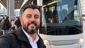 KUPIO KARTU PREKO INTERNETA, ALI GA JE SAČEKAO ŠALTER: Priča koja najbolje opisuje birokratiju u BiH