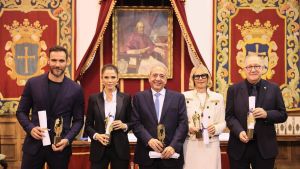 Asicom estrecha los lazos iberoamericanos y premia en Oviedo el esfuerzo y compromiso de seis 