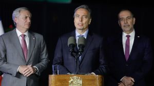 Quién es el ejecutivo que negoció con el gobierno la rebaja del TAG en la autopista más transitada de Santiago Por Benjamín Astudillo 13 Oct. 2026, 4:42 pm 4 min Compartir