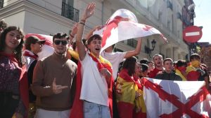 Debemos frenar el fascismo con votos