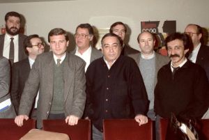 De la autonomía a la moratoria sindical y a la huelga preventiva