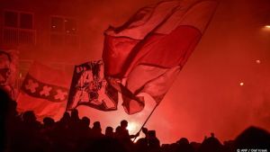 18 Ajax-fans opgepakt in Kroatië voor wedstrijd Conference League