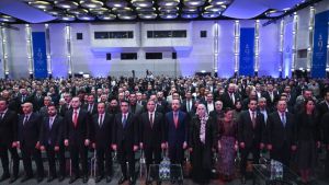 Adres soran değil, yol gösterenler -2-