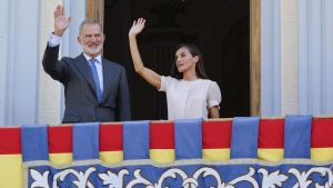 Melilla recibe con júbilo a los Reyes en el cierre de su histórica visita a las ciudades autónomas