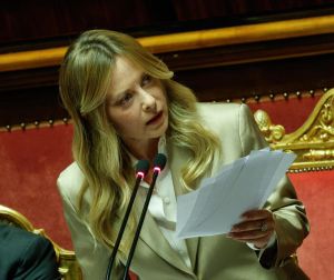 Meloni al Senato in vista del Consiglio Ue: «Sull’Ucraina la posizione del governo non cambia»