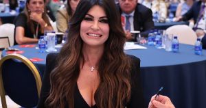 Επιστροφή στις ΗΠΑ