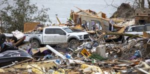 How Trump’s disaster aid delays and FEMA cuts could galvanize the ‘movable middle’ in the 2026 elections