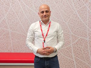 Един от най-търсените пластични хирурзи консултира в Бургас тази събота