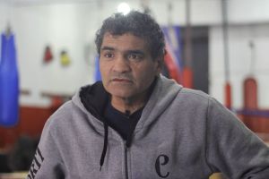 Former boxing world champion Jorge ‘Locomotora’ Castro dies at 59