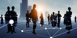 ¿Quién nos cuida cuando llega la adversidad? Por qué las instituciones deben tejer comunidad