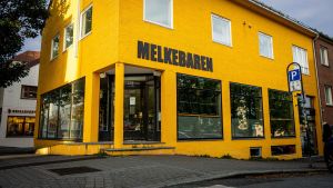 Melkebarens exit