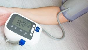 Vežba od dva minuta može pomoći u snižavanju krvnog pritiska: Neurološkinja otkriva kako se izvodi