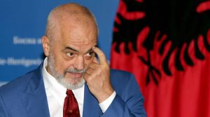 Edi Rama poručio preko Rojtersa da neće podneti ostavku