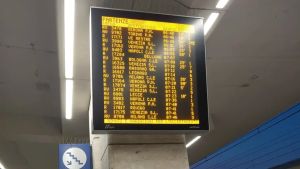 Porto Marghera, uomo in coma etilico sui binari: il treno si ferma a pochi metri