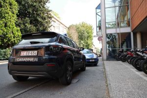 Ferrara, polizia a presidio delle scuole