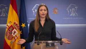 Ester Muñoz lo peta