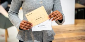 Ley de nietos: ¿es discriminatorio suspender el voto a ciudadanos españoles de pleno derecho?