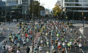 Zaradi maratona številne zapore cest: letos boste v gneči stali tudi v soboto