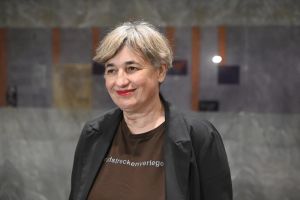 (REKLI SO) Franc Trček: Politiki in natakarji, ki jih preberejo v treh dneh