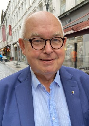KI: Skal USA og Kina styre språket vårt?