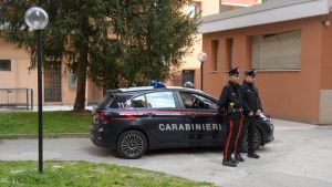 A scuola con un coltello nello zaino. Studente denunciato, in corso gli accertamenti