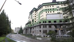 Los vecinos de El Cristo apoyan el Palacio de Justicia en el viejo HUCA: «Sería una maravilla para el barrio»