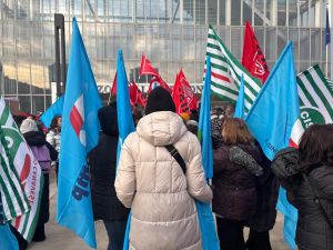 Konecta congela la vertenza Piemonte, Ivrea resta appesa