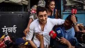 Constitution protects every person, not just citizens: Senior lawyer Majeed Memon on deportation notice to Imran Khan | Exclusive
