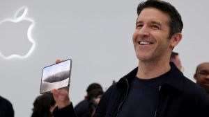 Apple Says iPhone Duo Demand Is Extraordinary. Compared With What?