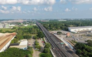 México crece más que el promedio de la OCDE // Avance con distribución de riqueza // “Operaciones terrestres” contra Trump - México SA