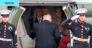 The intimate photograph that captures Trump’s hunger, just as his bubble bursts