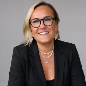 PLUTO’NUN KOVA’DAKİ GERİ GİDİŞİ BİTİYOR; MAYIS’TAN EKİM’E NELER DEĞİŞTİ?
