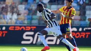 L’Udinese affonda in casa contro in Lecce, finisce 0-3: è il quinto ko di fila