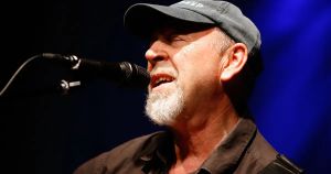 Richard Thompson revisita a contracultura em novo álbum