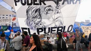 Todo pueblo que olvida su Historia: «condenado a repetirla»