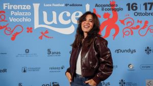 Luce! sulle sfumature del coraggio. “Non eroismo ma trovare l’umanità”