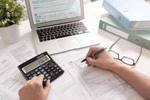 Προϋπόθεση για ανάπτυξη η δίκαιη λύση στο ιδιωτικό χρέος