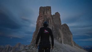 Tre Cime di Lavaredo, scalata per promuovere EscortAdvisor
