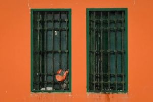Le carceri sono indecenti ma la Cassazione punisce i brindisi
