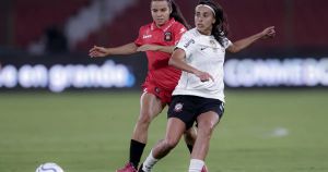 Corinthians, Caracas e as veias abertas do futebol sul-americano
