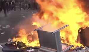 France Student Protests Explained: Rats, Leaking Roofs and Missing Teachers Fuel Nationwide School Revolt