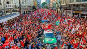 Contra o colonialismo, em defesa da soberania e do bem-estar social: Lula presidente 13!