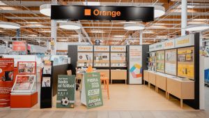 Trescientas tiendas no son una tienda repetida trescientas veces
