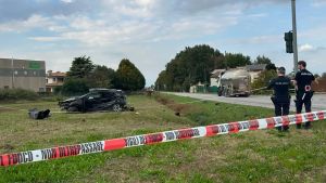 Si scontra in auto contro il camion del latte, morto un 56enne a Grantorto